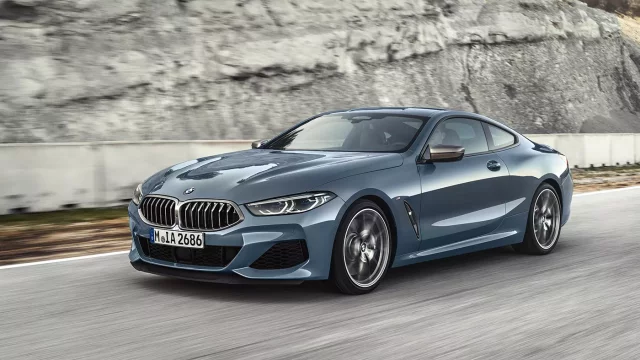 BMW 840i je novým základem řady 8. Pohon zajišťuje řadový šestiválec