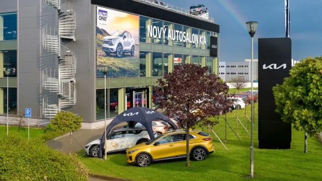 Kia posiluje dealerskou síť v Praze a otevírá své největší české dealerství