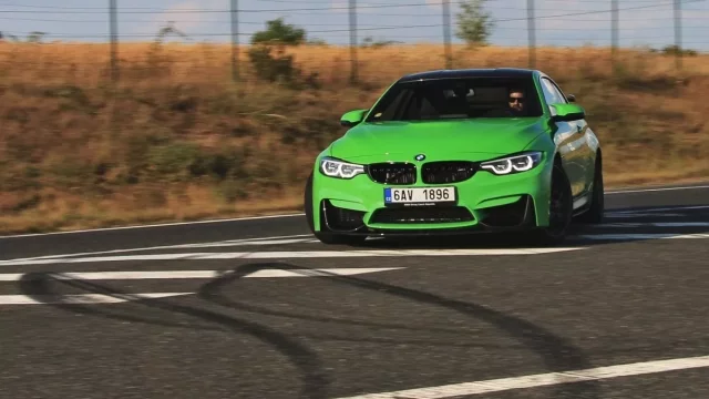 BMW M4 Coupé Competition: Pouliční závodník