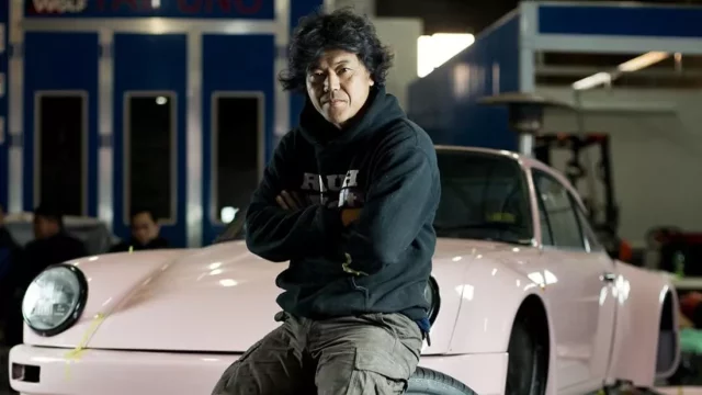 Akira Nakai-san navštívil Prahu. Japonský úpravce Porsche nás pozval na kávu (reportáž)
