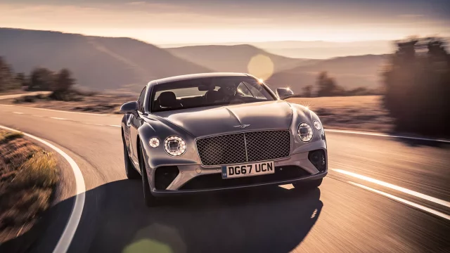 Bentley Continental GT se pokusí o rekord na Pikes Peak. Vždyť váží 2,5 tuny!