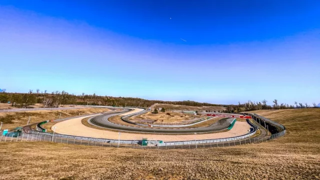 Masarykův okruh nabízí unikátní příležitost, můžete si ho proběhnout na vlastní kůži