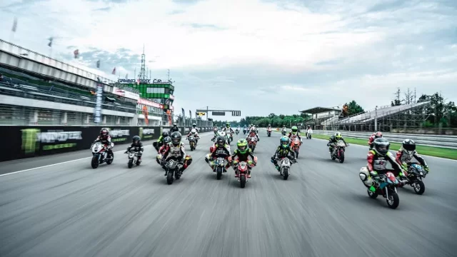 Juniorský závodní tým Automotodromu Brno vstupuje do nové sezóny