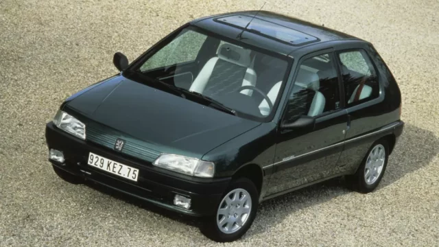 Jaká ojetina se prodá nejrychleji? Stařičký Peugeot 106 zmizí za dva dny!