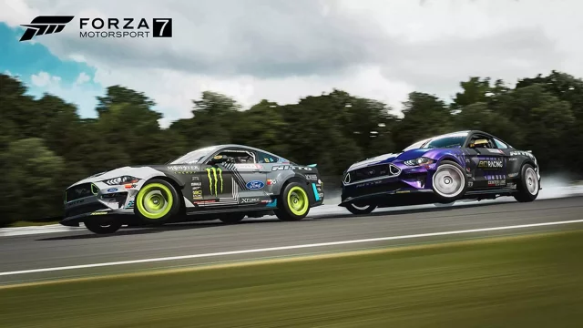 Forza Motorsport 7 a Horizon 4 přináší driftovací Mustangy RTR