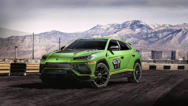 Závodní Lamborghini Urus ST-X je předzvěst hardcore verze SuperSUV