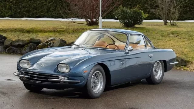 Získejte raritní Lamborghini, které kdysi vyjelo z linky s pořadovým číslem 12. V aukci se očekává prodejní cena kolem 15 milionů korun