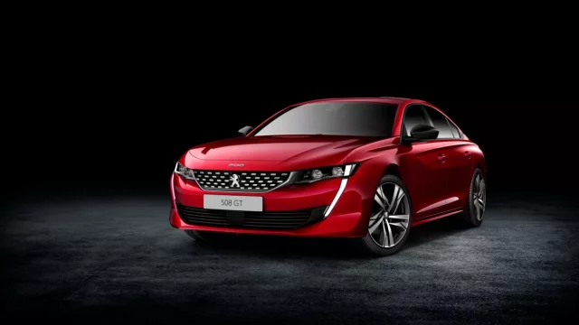 Peugeot 508 přijíždí v nové generaci: Je to "radikální fastback"