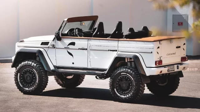 Bývalý lyžař prodává svůj neuvěřitelně přestavěný Mercedes G 500 4×4²