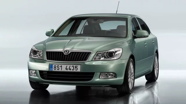 Češi při nakupování rádi soutěží. Nejen v supermarketech, ale nově také při nákupu ojetého vozu