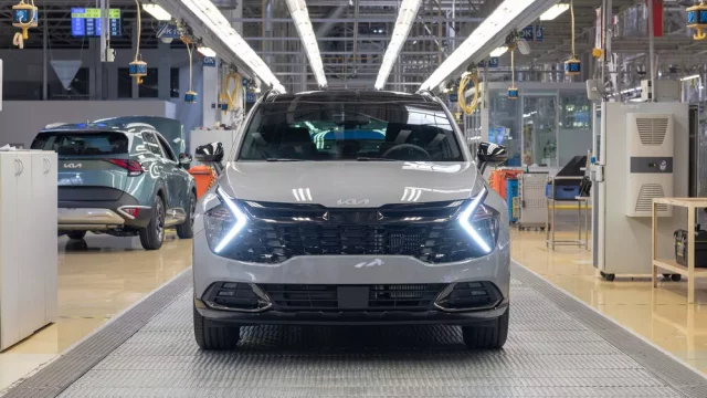 Kia Sportage je na trhu už dlouhých 30 let. Celosvětově se ji prodalo už 7 milionů kusů.