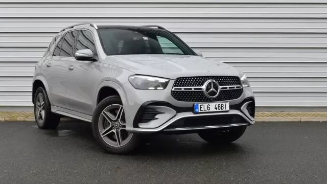 Poctivé SUV, které váží skoro tři tuny, ale nežere. To je Mercedes GLE 350 de 4Matic