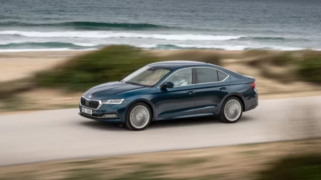 Autem do Chorvatska: Poradíme, za jakých podmínek můžete letos na dovolenou