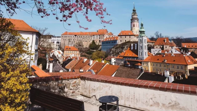Na dovolenou v Českém Krumlově týden sotva stačí