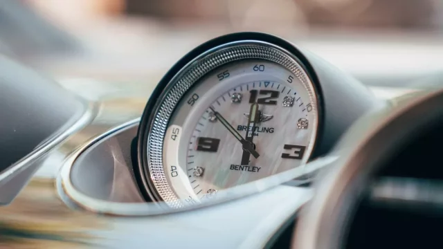 O víkendu se mění čas. Podle statistiky porostou dopravní nehody