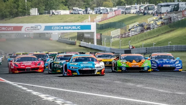 ADAC GT Masters se v Mostě pojede opět v polovině května