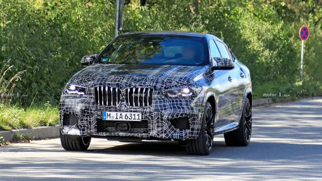 Panečku, to je rachot! BMW na Nürburgringu testuje novou X6 M