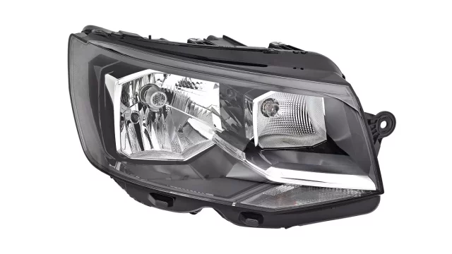 Zamlžené světlomety: Známka poruchy, nebo něco běžného?