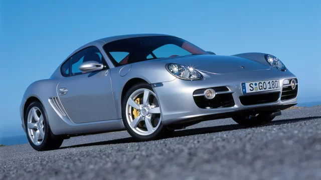 Máte zálusk na Porsche Cayman S? Podívejte se, kolik stojí jeho servis