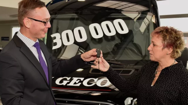 Ford prodal pěknou řadu aut. Doslova, dosáhla by 2x z Prahy do Kolína nad Rýnem