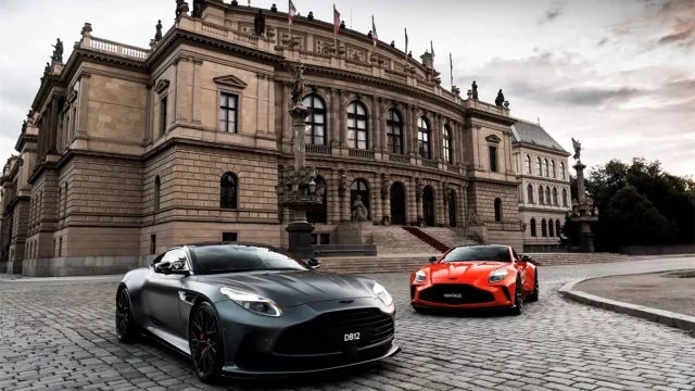 Auta Jamese Bonda si nyní můžete oficiálně koupit i v České republice