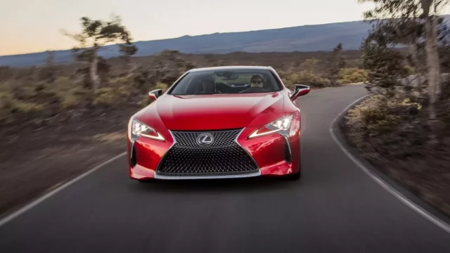 Lexus LC je Kupé roku 2018 podle průzkumu Driver Power magazínu Auto Express