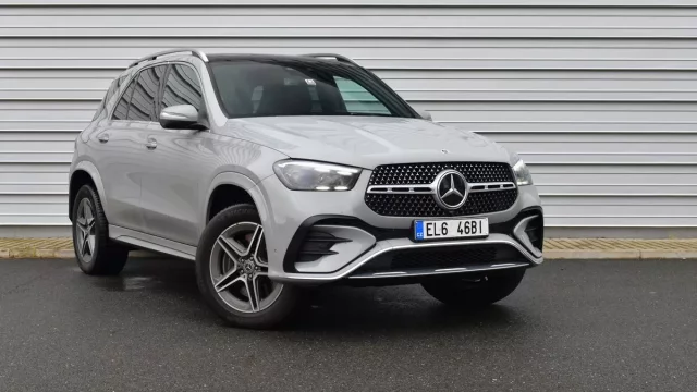 Poctivé SUV, které váží skoro tři tuny, ale nežere. To je Mercedes GLE 350 de 4Matic