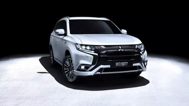 Mitsubishi Outlander PHEV jako jeden z prvních plug-in hybridů prošel novými emisními testy