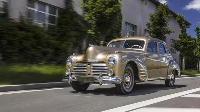 Škoda Superb OHV z roku 1948 prošla úžasnou renovací. Teď je ozdobou sbírek muzea