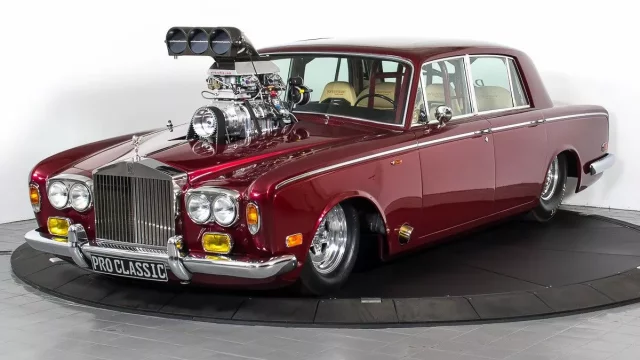 Rolls-Royce Silver Shadow jako luxusní dragster je naprosto šílená přestavba