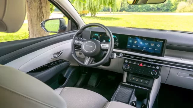 Vyzkoušeli jsme hypermoderní SUV, ze kterého Karoq musí mít zlé sny