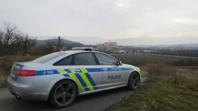Policie má novou hračku. Za jak dlouho ji rozbijí tentokrát?