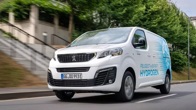 Peugeot představuje vodíkovou dodávku e-Expert Hydrogen