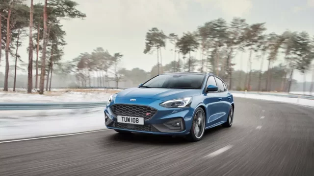 Ford Focus ST je tu! Dostal motor 2.3 EcoBoost s 280 koňmi