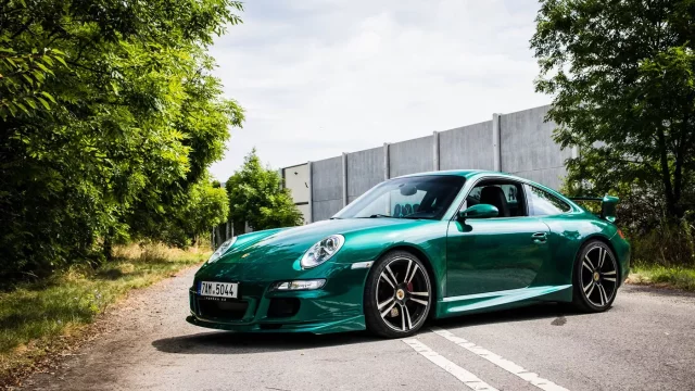 Porsche 911 Carrera S: Vyzkoušeli jsme, jak se řídí 911 z minulého desetiletí