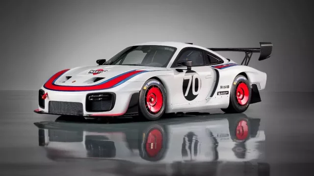 Porsche 935 „Moby Dick“ je zpátky! Závodní speciál vzdává hold ikoně 70. let
