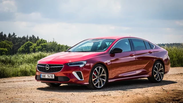 Test Opelu Insignia GSi 2.0 Turbo: Když nechcete Superba