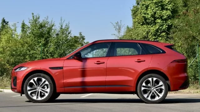 Rodinný Jaguar F-Pace je nejprodávanějším modelem značky, chtějte ho s třílitrovým šestiválcem