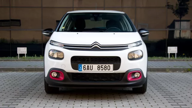 Citroën C3 Elle 1.2 PureTech 82: Jen růžová to může být