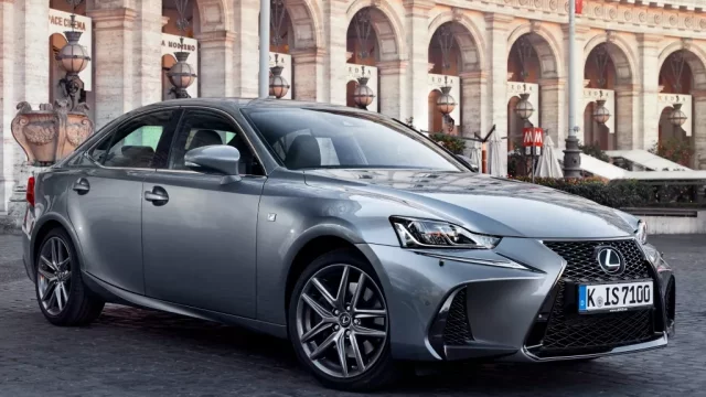 Lexus IS by mohl dostat šestiválec z Toyoty Supra