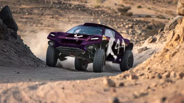 Lewis Hamilton zakládá vlastní závodní tým. Opustí Formuli 1?