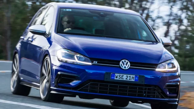 Volkswagen Golf R bude mít 400 koní. Můžeme se těšit na slibovaný pětiválec 2.5 TFSI?