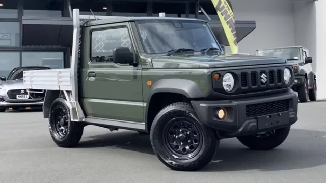 Suzuki Jimny s miniaturní korbičkou je roztomiloučký valníček, který budete zbožňovat