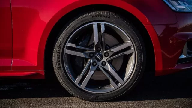 Letní dovolená autem bezpečně: Na co si dát pozor, než vyrazíte?