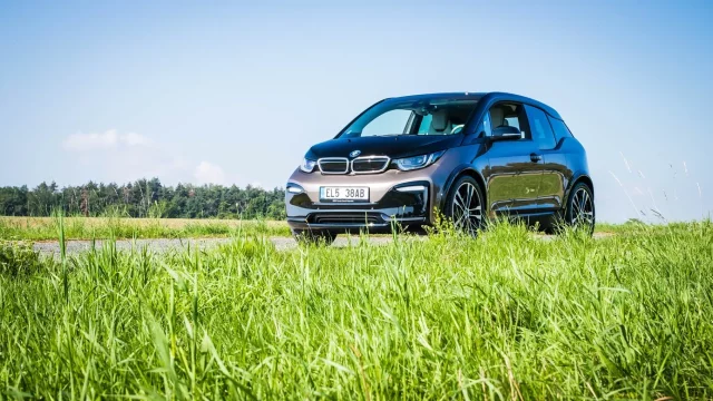 Test BMW i3s: Malý velký sportovní elektromobil