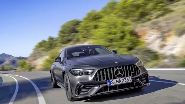 Nový Mercedes-AMG CLE kupé přináší to nejlepší ze sportovního prostředí a umě vše kombinuje s prostorností