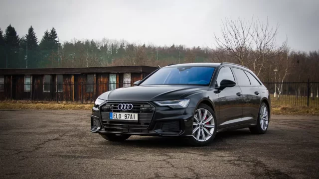 Test Audi A6 Avant 55 TFSI e quattro, nenápadně rychlého a úsporného kombíku
