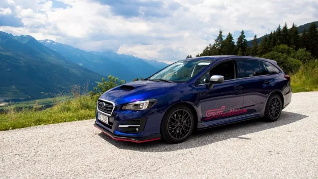 Subaru Levorg 1.6GT-S: Úžasný kombík se šmrncem STI