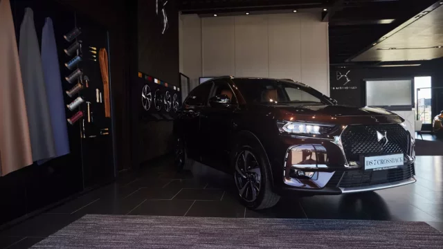 Značka DS má speciální prodejnu. Exkluzivní DS Store se nachází v Praze