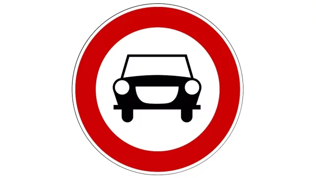 Zákaz vjezdu konkrétních vozidel do centra: Hrozí i v České republice?